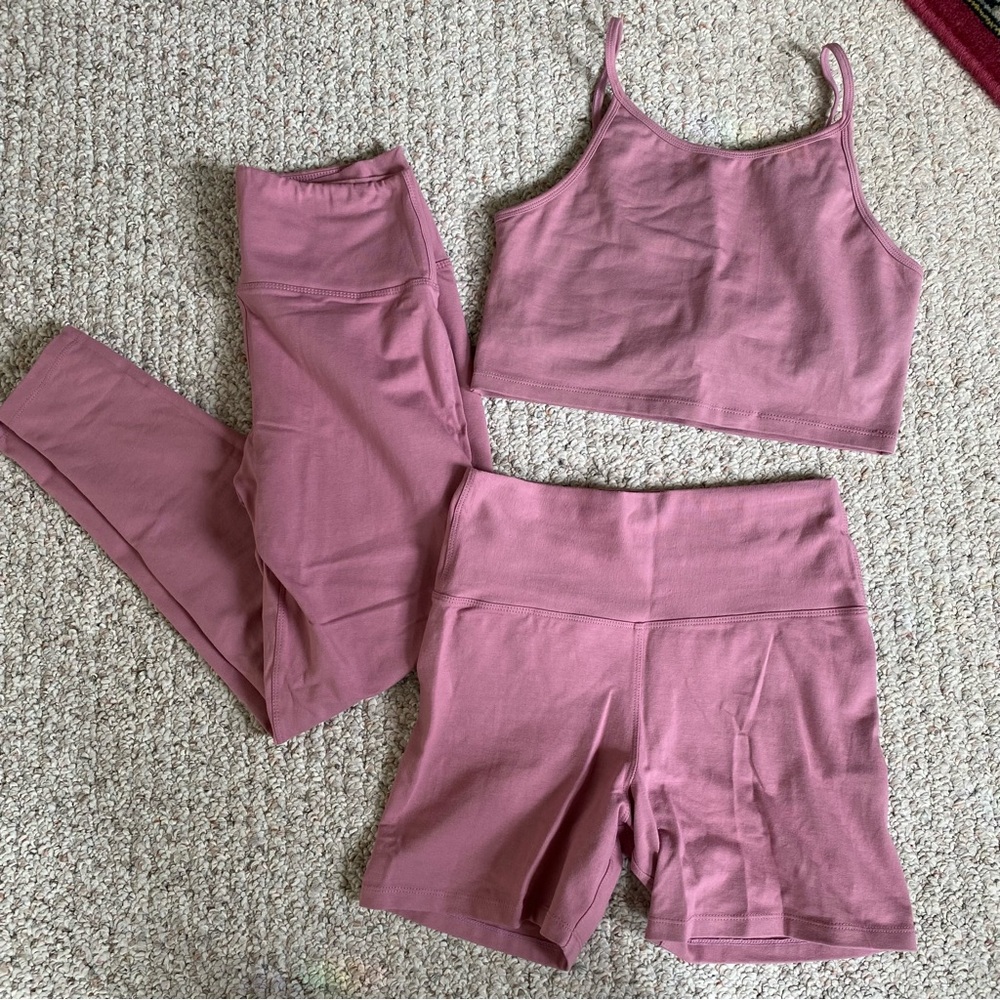 Women's Mauve Leggings and Shorts Set